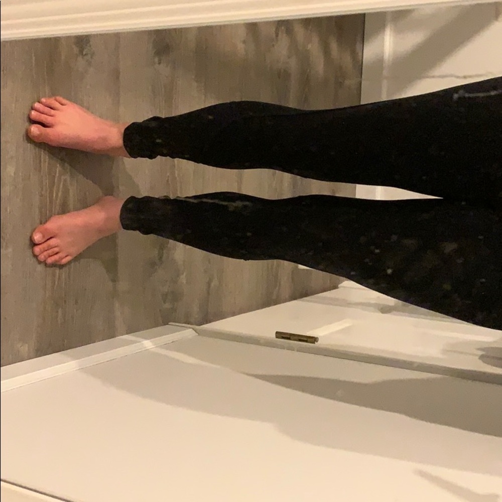 Black leggings